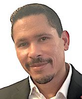 iHeart Ups Dee Doers To Area President