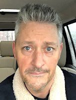 Tony Randall Wakes Up In Kat Country